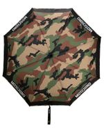 Moschino parapluie à imprimé camouflage - Noir