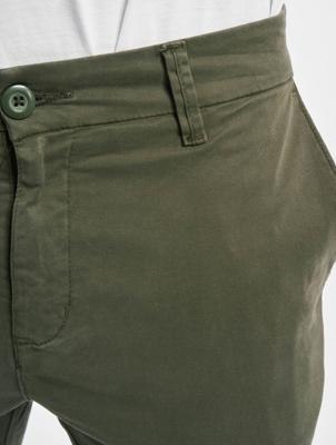 Urban Classics / shorts Stretch Turnup Chino in olijfgroen