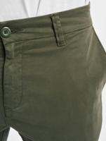 Urban Classics / shorts Stretch Turnup Chino in olijfgroen