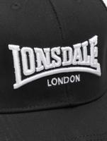 Lonsdale London / snapback cap Wigston in zwart