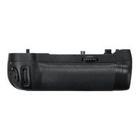 Nikon MB-D17 Battery Grip - thumbnail