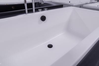 Xenz badafvoer-/overloopcombinatie met vulmogelijkheid mat zwart