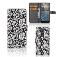 Nokia 2.4 Hoesje Black Flowers