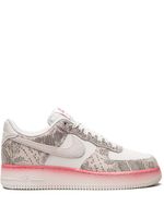 Nike baskets Air Force 1 '07 LX - Blanc - thumbnail