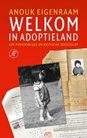 Welkom in adoptieland: Een persoonlijke en kritische zoektocht