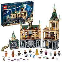 LEGO 76389 Harry Potter Zweinstein Geheime Kamer Speelgoed voor Jongen of Meisje vanaf 9 Jaar, 20 Jaar Jubileum Set met Gouden Poppetje, Kerstcadeau voor Kinderen en Tieners