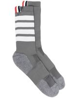 Thom Browne chaussettes à détail 4 bandes signature - Gris