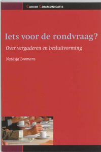 Iets voor de rondvraag? - Natasja Loomans - ebook