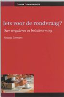 Iets voor de rondvraag? - Natasja Loomans - ebook