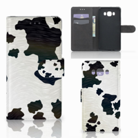 Samsung Galaxy J7 2016 Telefoonhoesje met Pasjes Koeienvlekken