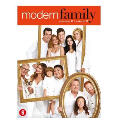 Modern Family - Seizoen 8 (DVD) Modern Family - Seizoen 8 (DVD)