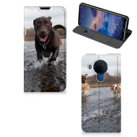 Nokia 5.4 Hoesje maken Honden Labrador