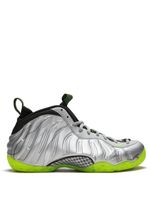 Nike baskets Air Foamposite - Argent - thumbnail