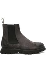 Doucal's burnished-finish suede ankle boots - Gris