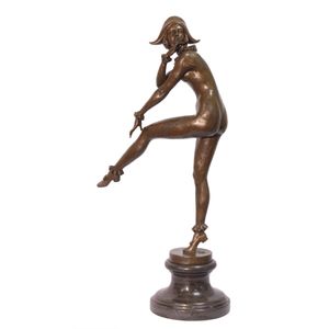 BRONZEN SCULPTUUR VAN EEN HARLEKIJN