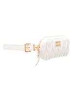 Miu Miu ceinture en cuir à détail de pochette - Blanc