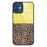 iPhone 12 glazen hardcase - Luipaard geel