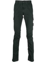 Stone Island pantalon cargo à patch Compass - Vert