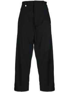 izzue pantalon droit à plaque logo - Noir