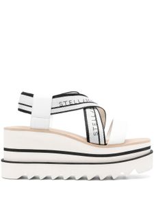 Stella McCartney sandales Sneakelyse à plateforme - Blanc