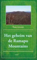 Het geheim van de Ramapo Mountains - Theo Arosius - Paperback (9789461533692)