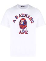 A BATHING APE® t-shirt en coton à logo imprimé - Blanc