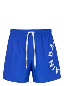 Balmain short de bain à logo imprimé - Bleu