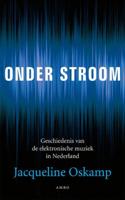 Onder stroom - Jacqueline Oskamp - eBook (9789026324321)