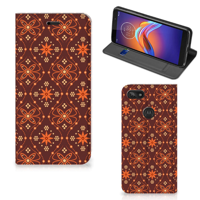 Motorola Moto E6 Play Hoesje met Magneet Batik Brown