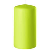 1x Lime groene woondecoratie kaarsen 6 x 8 cm 27 branduren