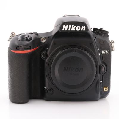 Nikon D750 body occasion