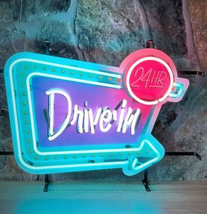 Drive-In 24 Hr Neon Verlichting 70 x 50 cm