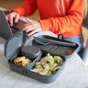 Koziol Bio-Circulair Pascal Ready lunchbox en bestekset - 6-delig - Grijs