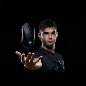 Logitech Gaming G Pro Gaming-muis Radiografisch Optisch Zwart 6 Toetsen 16000 dpi Verlicht, Verwisselbaar zijpaneel, Afneembare kabel