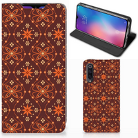 Xiaomi Mi 9 Hoesje met Magneet Batik Brown - thumbnail