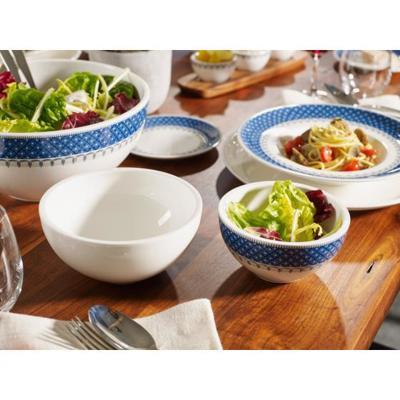 Villeroy & Boch Artesano Original bowl 24 cm Saladeschaal 3 l Rond Porselein Ivoor 1 stuk(s) Villeroy & Boch Artesano Original bowl 24 cm Saladeschaal 3 l Rond Porselein Ivoor 1 stuk(s)