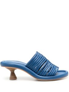 Paloma Barceló mules en cuir à talon sculpté - Bleu