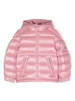 Moncler Enfant manteau matelassé à logo appliqué - Rose