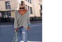 Hippe dames trui met v-hals