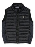 Stone Island Junior gilet matelassé à patch logo - Noir