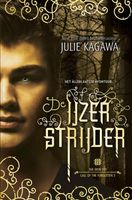 De IJzerstrijder - Julie Kagawa - ebook - thumbnail