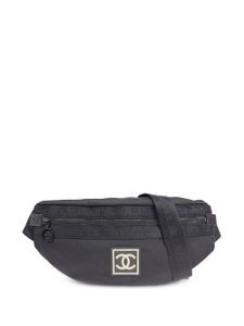 CHANEL Pre-Owned sac banane à patch logo (2002) - Noir