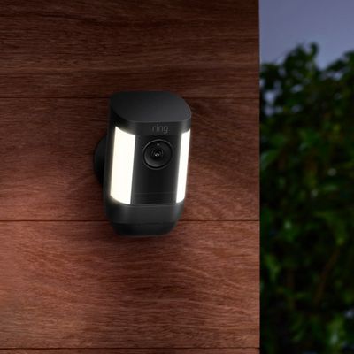 Ring Spotlight Cam Pro Battery Doos IP-beveiligingscamera Buiten 1920 x 1080 Pixels Plafond/muur