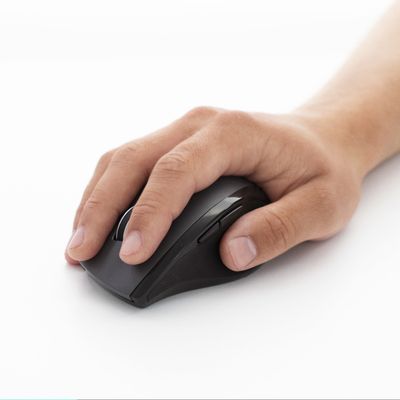 Logitech M705 Marathon Ergonomische muis Radiografisch Laser Zwart, Zilver 7 Toetsen 1000 dpi Ergonomisch