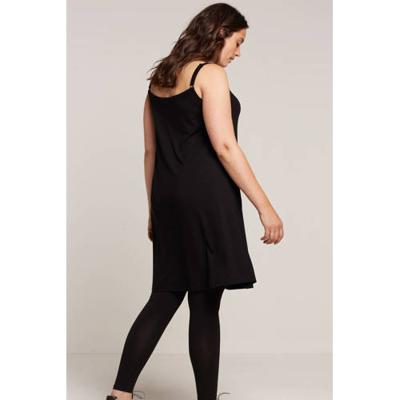 Yesta basic top Alissa met spaghettibandjes