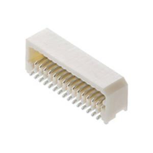 Molex 533091070 Male header, inbouw (standaard) Totaal aantal polen: 10 Rastermaat: 0.8 mm Inhoud: 1 stuk(s) Tape on Full reel