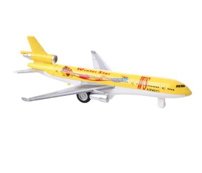 TOM vliegtuig Aero Jet 19,5 cm die cast geel TOM vliegtuig Aero Jet 19,5 cm die cast geel