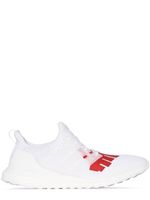 adidas baskets Ultraboost Adidas x UNDEFEATED - Blanc