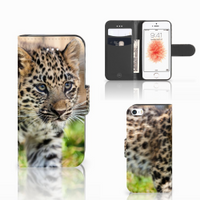 Apple iPhone 5 | 5s | SE Telefoonhoesje met Pasjes Baby Luipaard - thumbnail