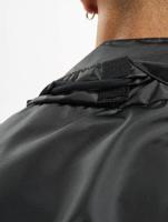 Mister Tee / Zomerjas NASA Worm Logo Nylon in zwart